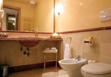 Ottocento Hotell 4*